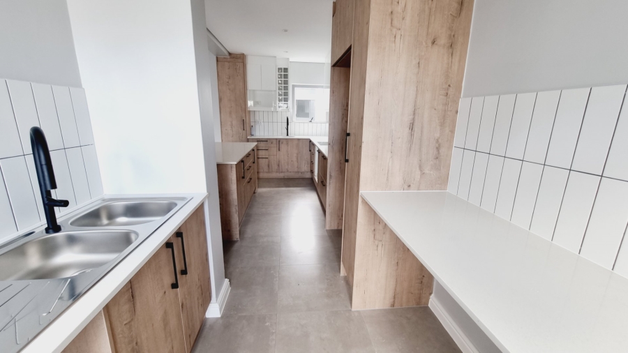 3 Bedroom Property for Sale in Sandown Western Cape